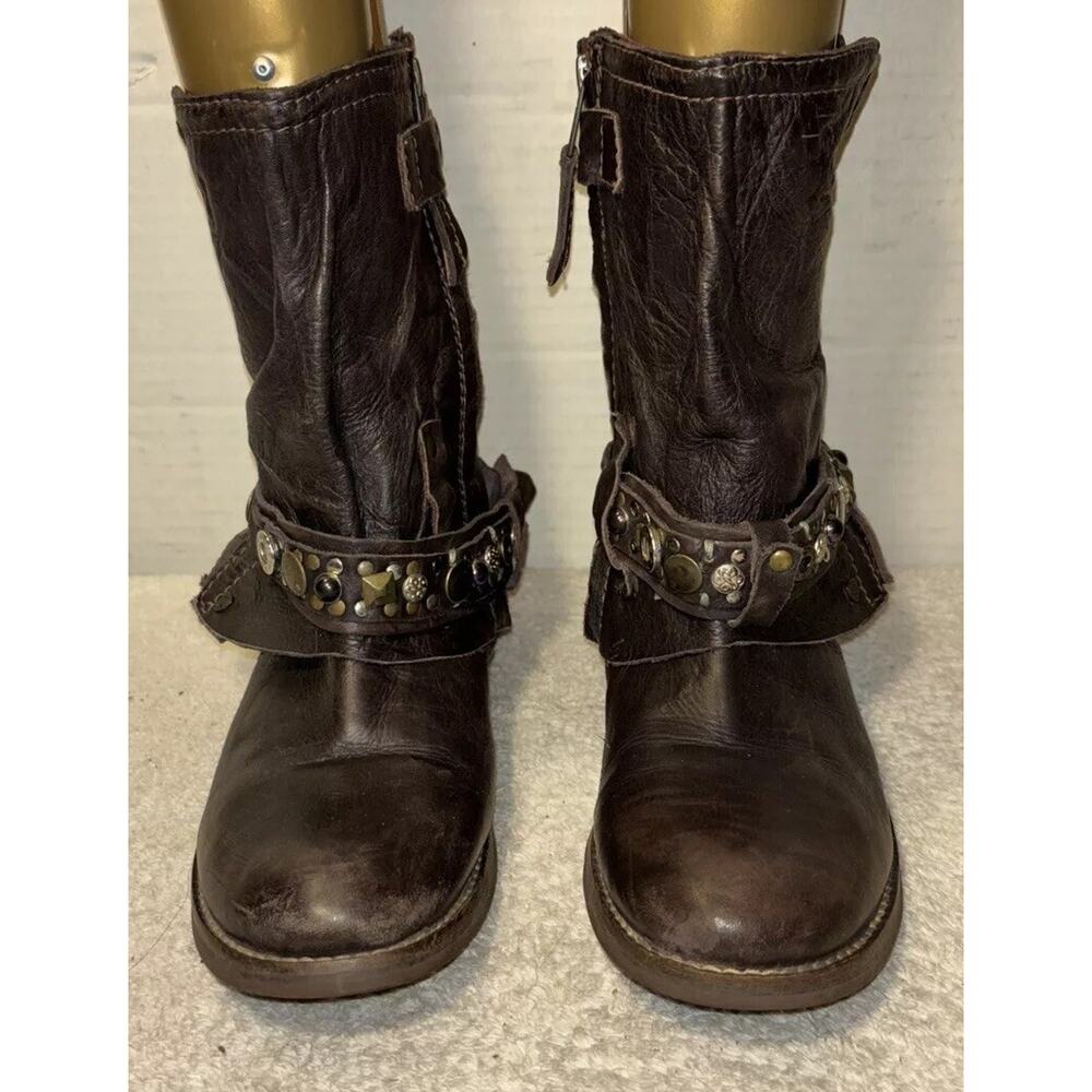 FEUD BRITANNIA DESIGNER Women’s Size US 5 Leather Brown Boots With Strap Zipper